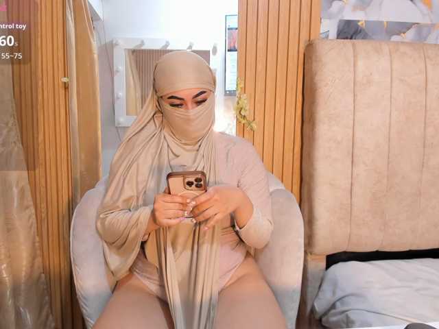 ghalia live cam on BongaCams