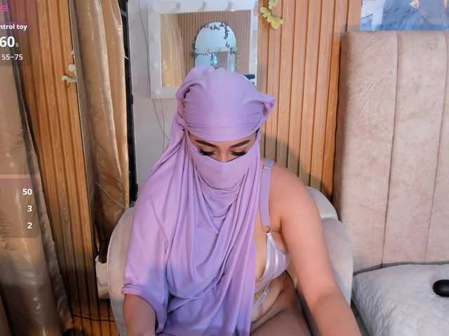 ghalia live cam on BongaCams