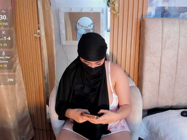 ghalia live cam on BongaCams