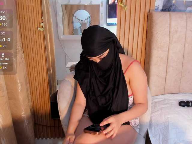 ghalia live cam on BongaCams