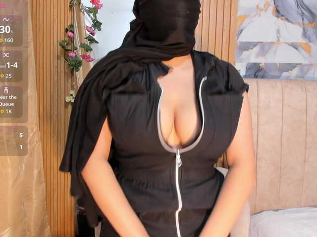 ghalia live cam on BongaCams