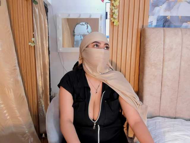 ghalia live cam on BongaCams