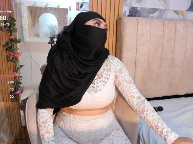 ghalia live cam on BongaCams