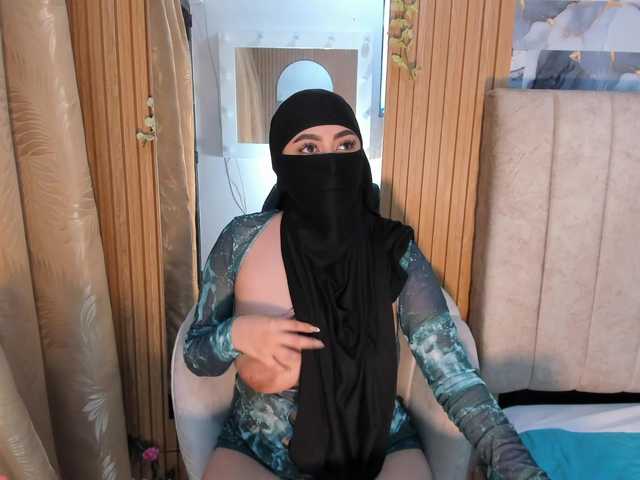 ghalia live cam on BongaCams