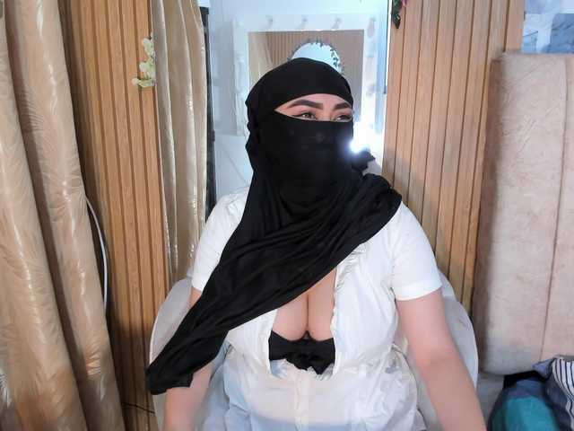 ghalia live cam on BongaCams