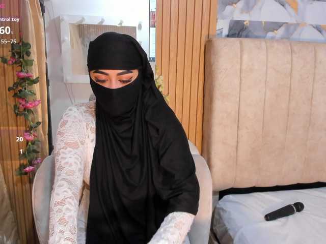 ghalia live cam on BongaCams