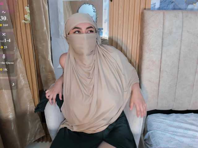 ghalia live cam on BongaCams