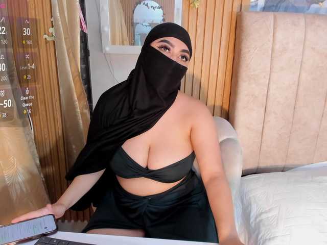 ghalia live cam on BongaCams