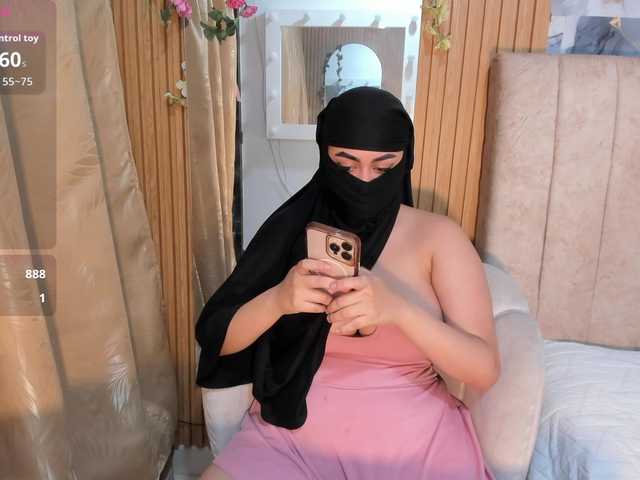 ghalia live cam on BongaCams