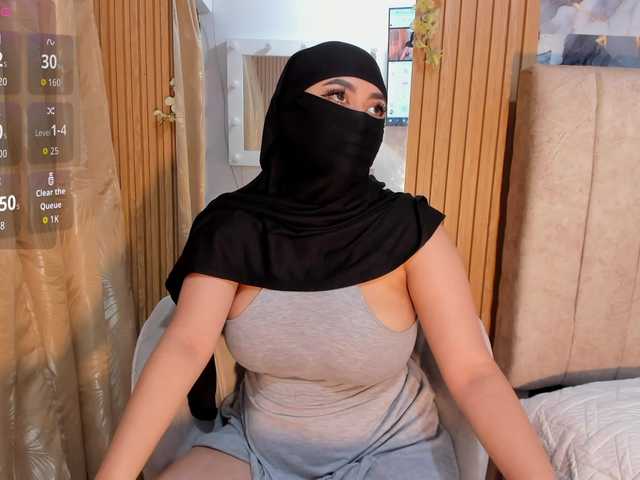 ghalia live cam on BongaCams