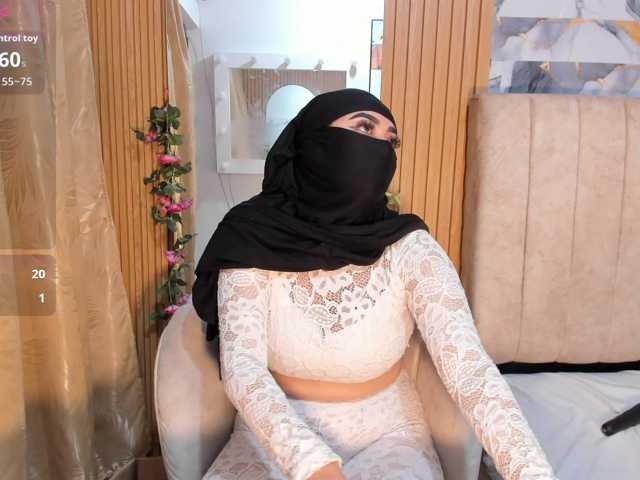 ghalia live cam on BongaCams
