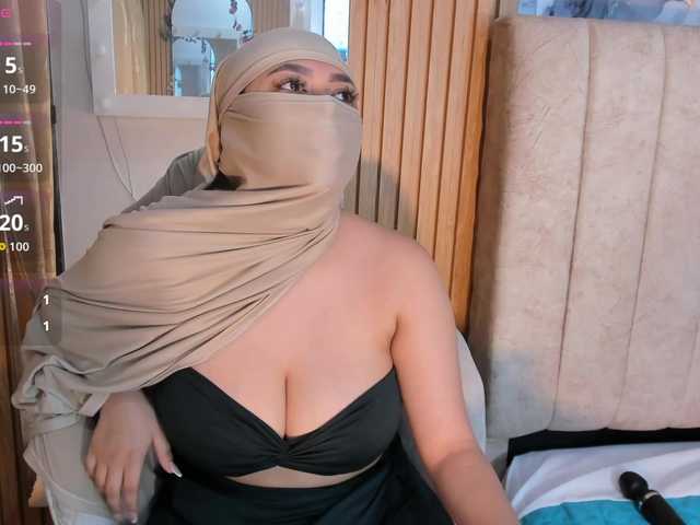 ghalia live sex show