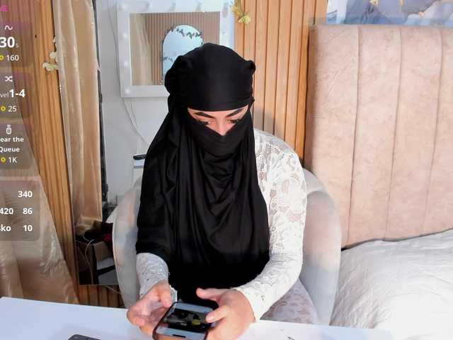 ghalia live cam on BongaCams
