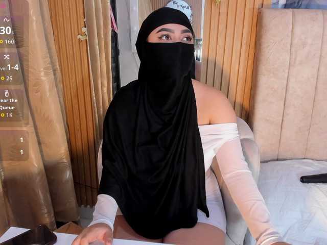 ghalia live cam on BongaCams