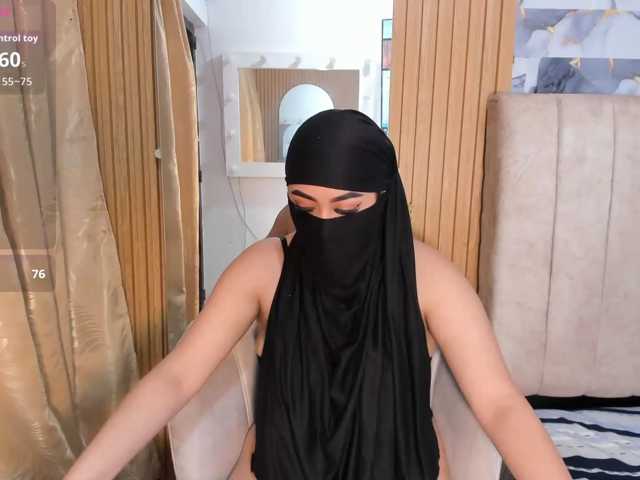 le modèle ghalia est en webcam porno dans un show sur le site bongacams, il possède les tags suivants: Latino/Hispanic,Brunette,Trimmed