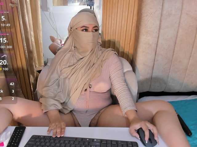 ghalia live cam on BongaCams
