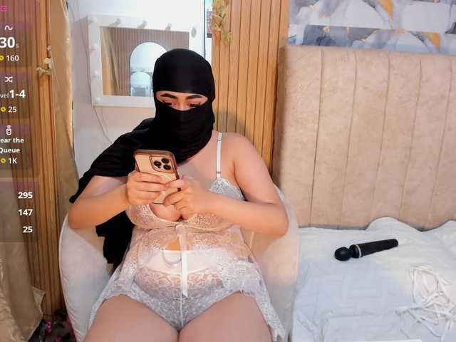 ghalia live cam on BongaCams
