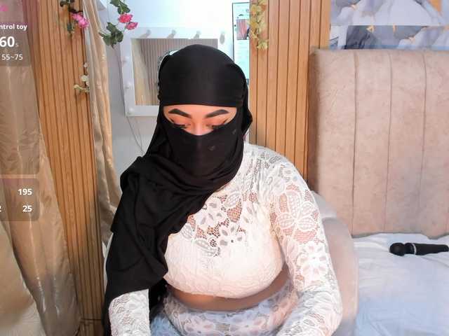 ghalia live cam on BongaCams
