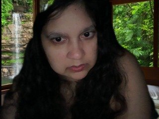 DUMBHOEMELANIE