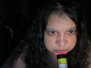 DUMBHOEMELANIE