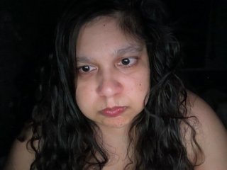DUMBHOEMELANIE