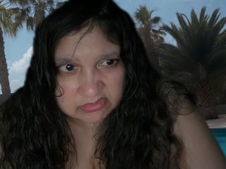 DUMBHOEMELANIE