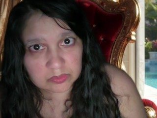 DUMBHOEMELANIE