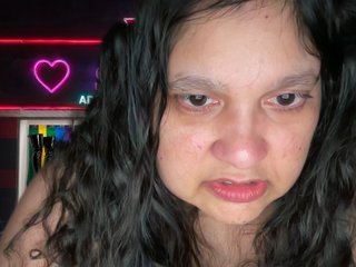 DUMBHOEMELANIE