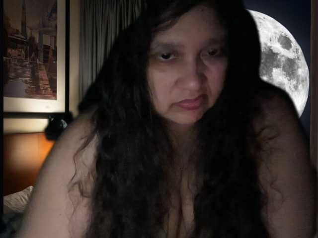 DUMBHOEMELANIE