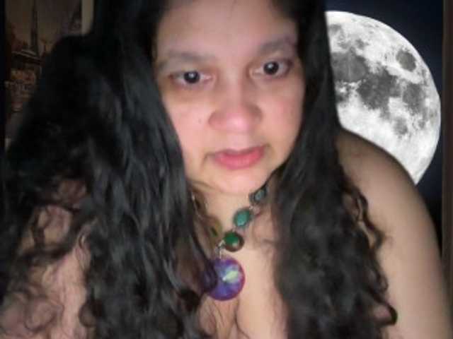 DUMBHOEMELANIE