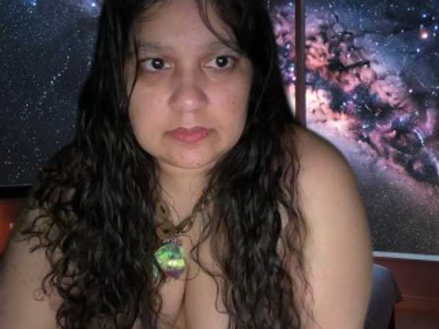 DUMBHOEMELANIE's BongaCams show and profile