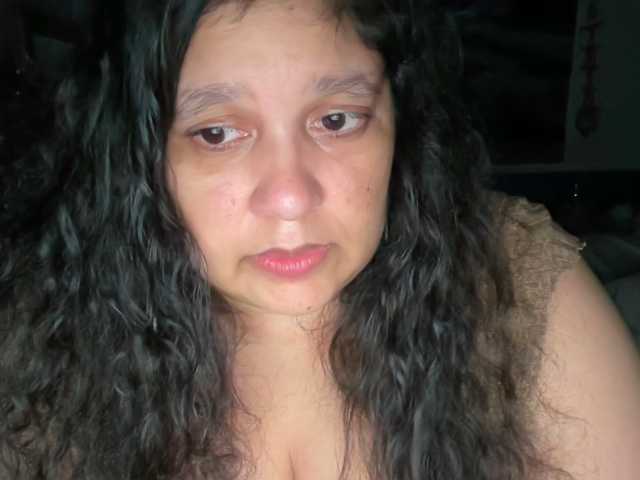 DUMBHOEMELANIE