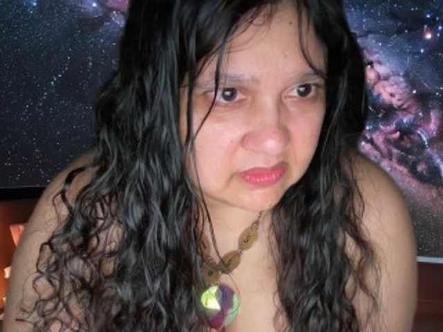 DUMBHOEMELANIE's BongaCams show and profile