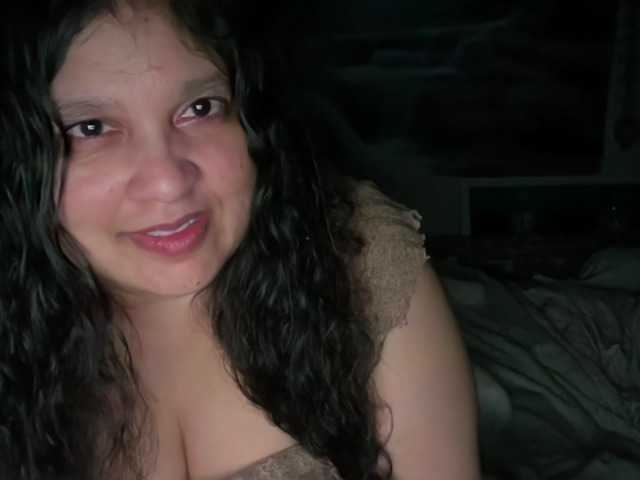 DUMBHOEMELANIE live cam on BongaCams