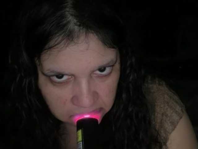 DUMBHOEMELANIE live cam on BongaCams