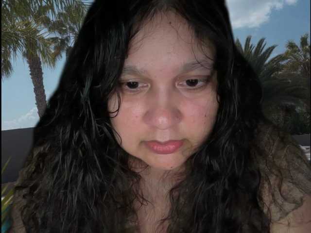 DUMBHOEMELANIE