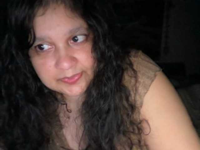 DUMBHOEMELANIE