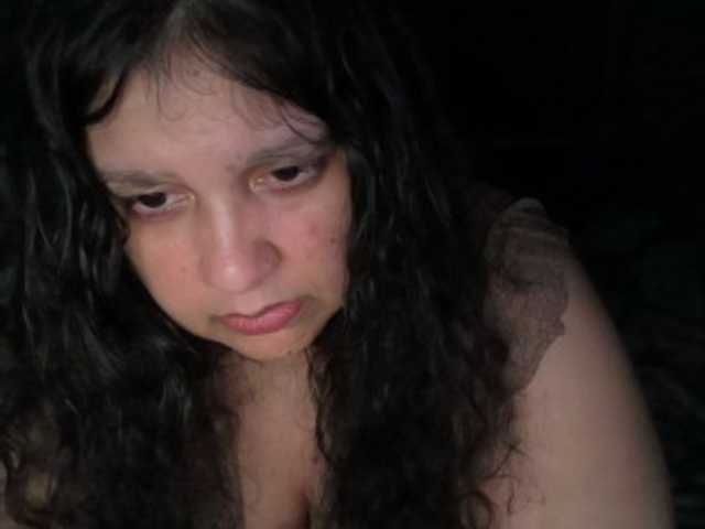 DUMBHOEMELANIE