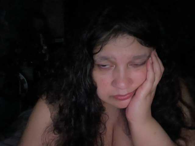 DUMBHOEMELANIE live cam on BongaCams