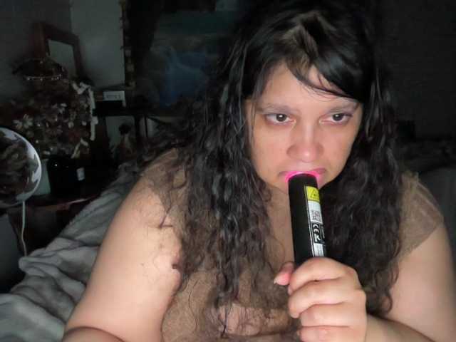 DUMBHOEMELANIE