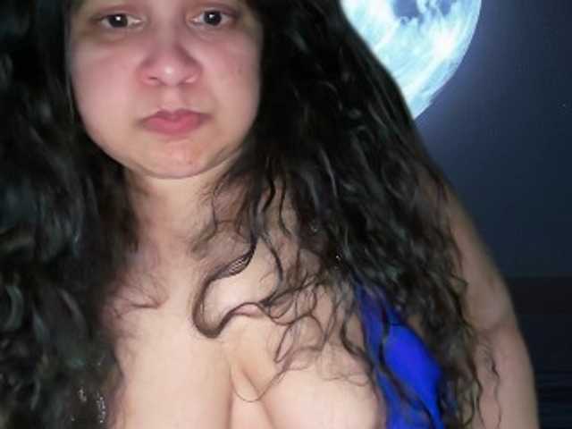 DUMBHOEMELANIE live cam on BongaCams