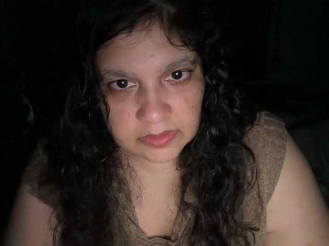 DUMBHOEMELANIE