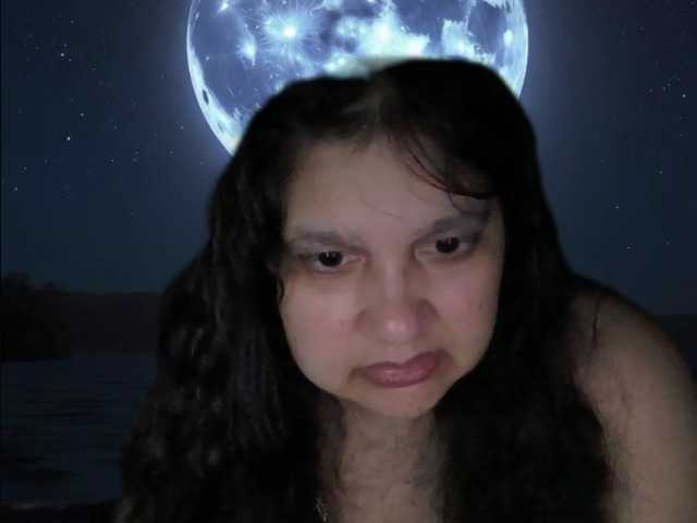 DUMBHOEMELANIE