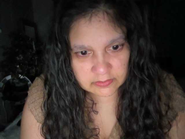 DUMBHOEMELANIE