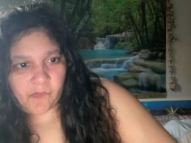 DUMBHOEMELANIE