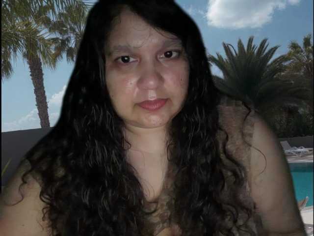 DUMBHOEMELANIE live cam on BongaCams