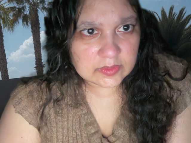 DUMBHOEMELANIE live cam on BongaCams