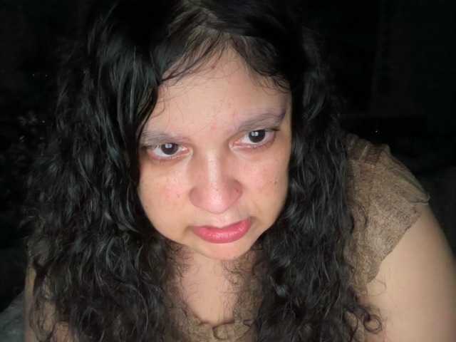 DUMBHOEMELANIE