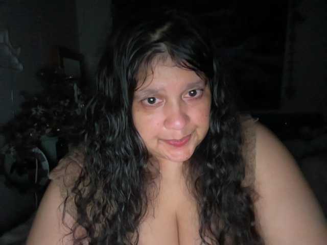 DUMBHOEMELANIE live cam on BongaCams
