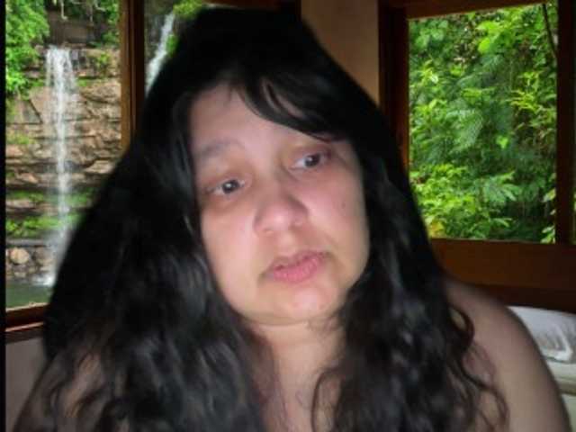 DUMBHOEMELANIE